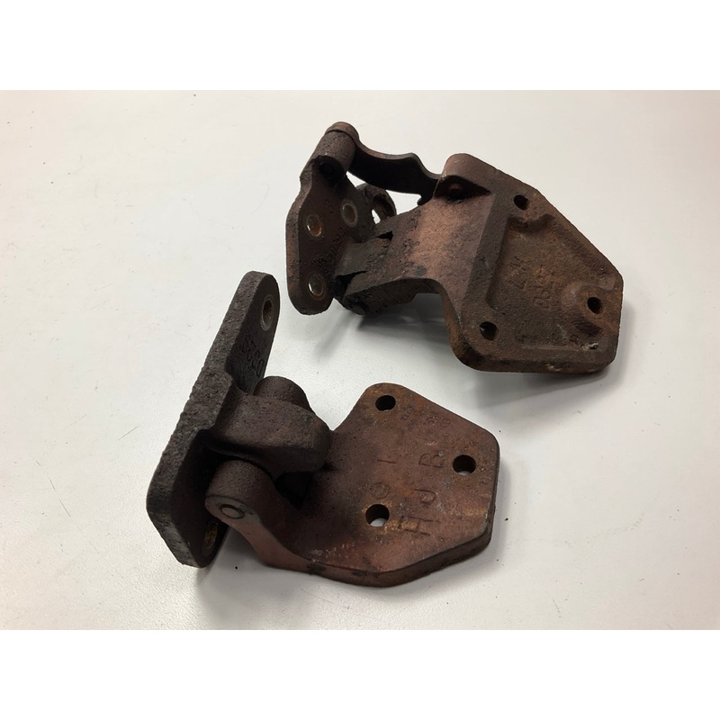 USED #55 - Left Drivers Side Door Hinges, Upper & Lower OEM For 70-78 Datsun S30