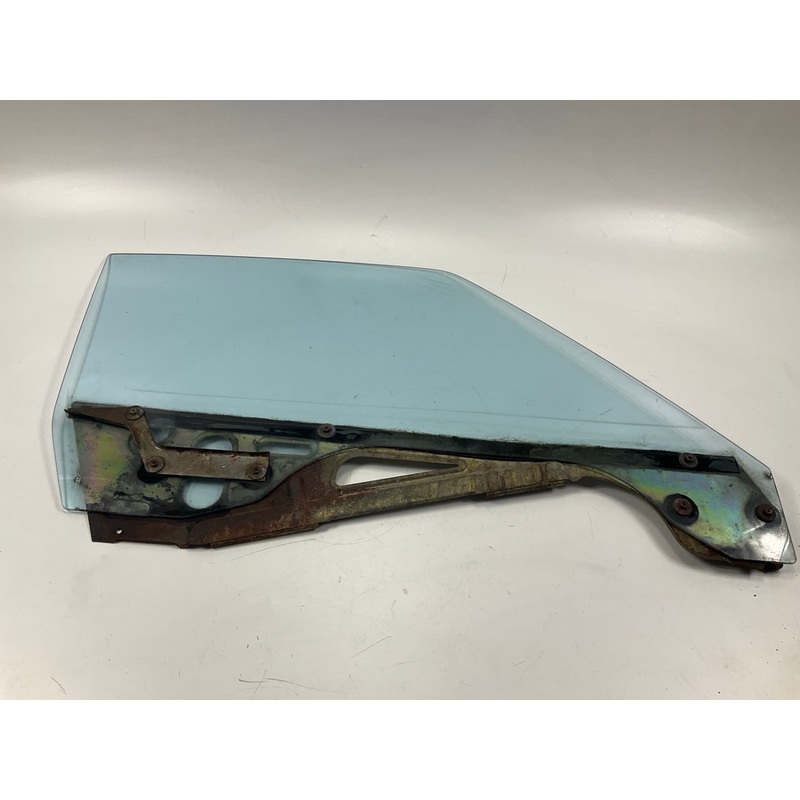 USED #78  Right Passenger Door Window Glass OEM For 1970-1976 240z 260z 280z