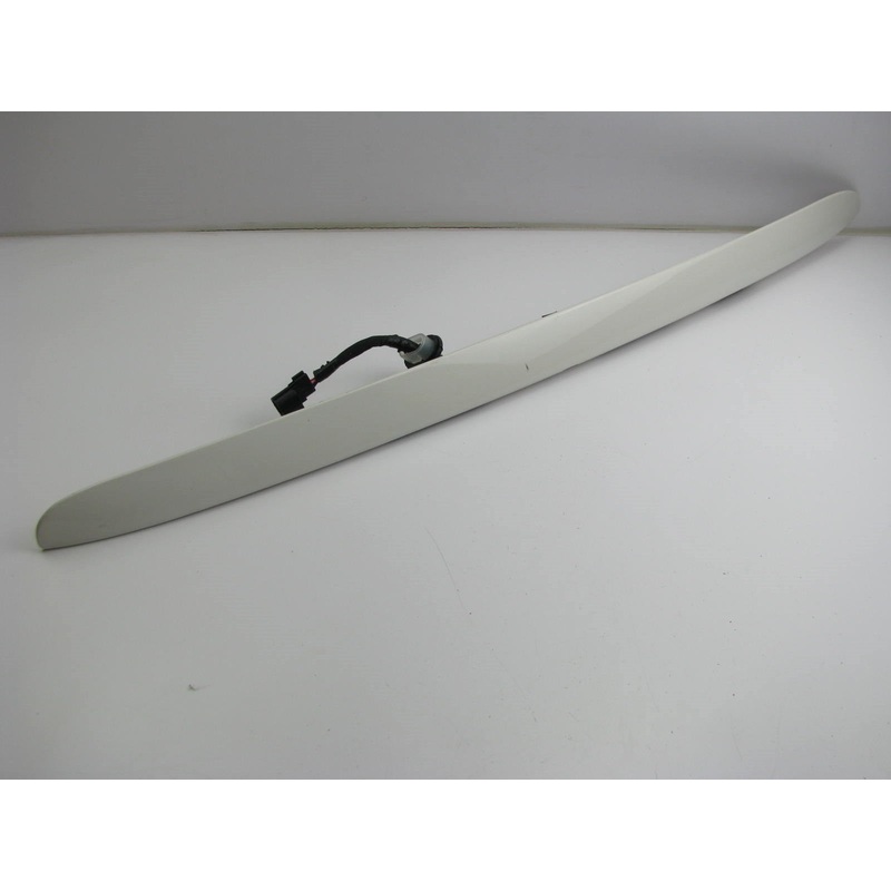 USED Lift Gate License Plate Light Housing Trim Stone White 99-04 Grand Cherokee