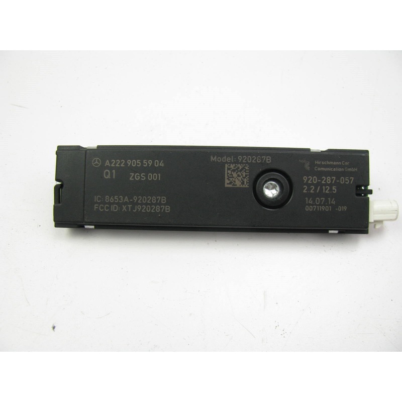 USED - Mercedes Benz 2229055904 Keyless Entry Antenna Receiver Amplifier Module