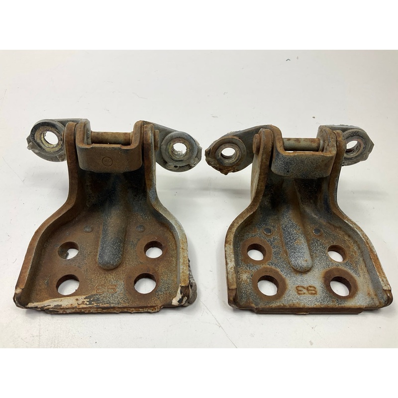 USED - Right Passengers Side Door Hinge Set For 1990-1996 Nissan 300zx Z32 2+2