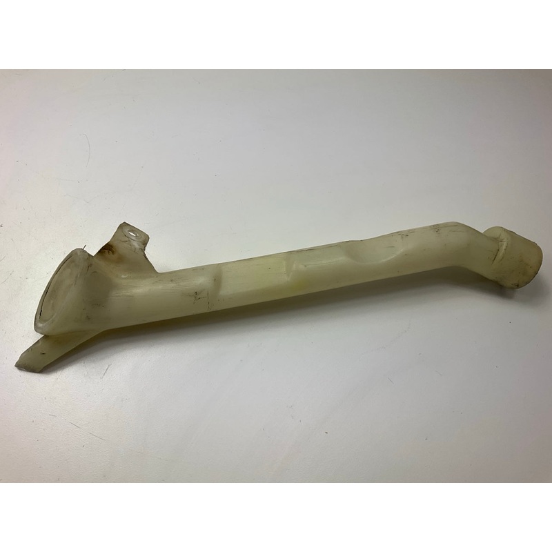 USED #100 Broken Tabs Windshield Washer Bottle Filler Funnel For 90-96 Z32 300zx