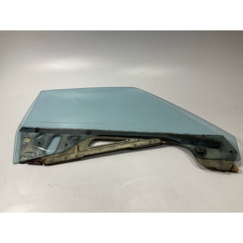USED #148 Right Passenger Window Door Glass OEM For 70-76 Datsun 240z 260z 280z