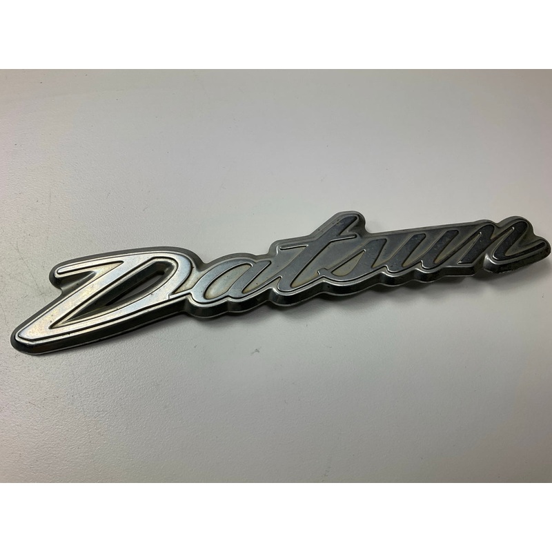 USED #249 Broken Clips OEM Hatch Emblem For 1970-1978 Datsun 240z 260z 280z S30