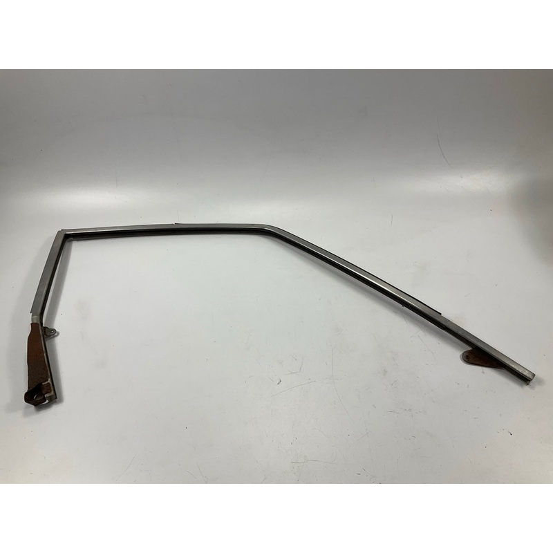 USED # 381 Right Side Door Glass Window Surround / Frame For 77-78 Datsun 280z